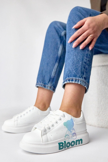 Balti sportbačiai su...