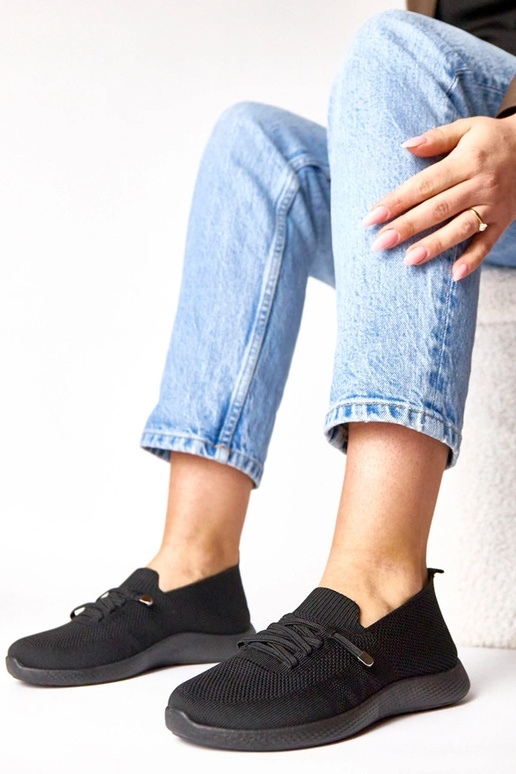 Juodi moterų sportiniai sportbačiai Léa