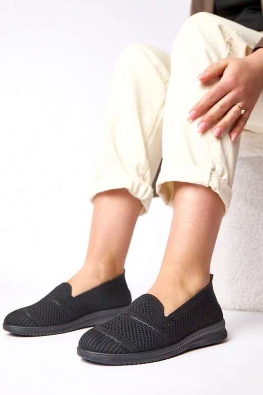 Juodi užmaunami medžiaginiai teniso...