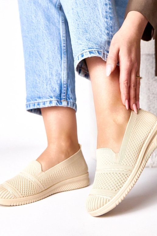 Smėlio spalvos užmaunami medžiaginiai...