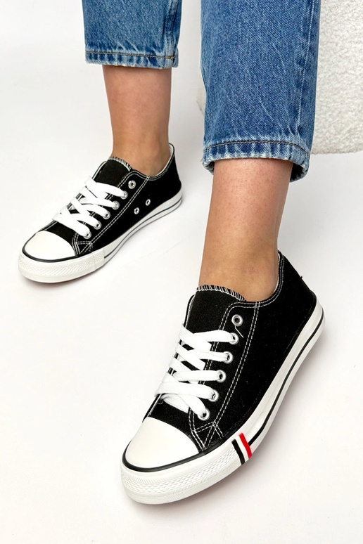 Juodi kasdieniai sportbačiai Manon