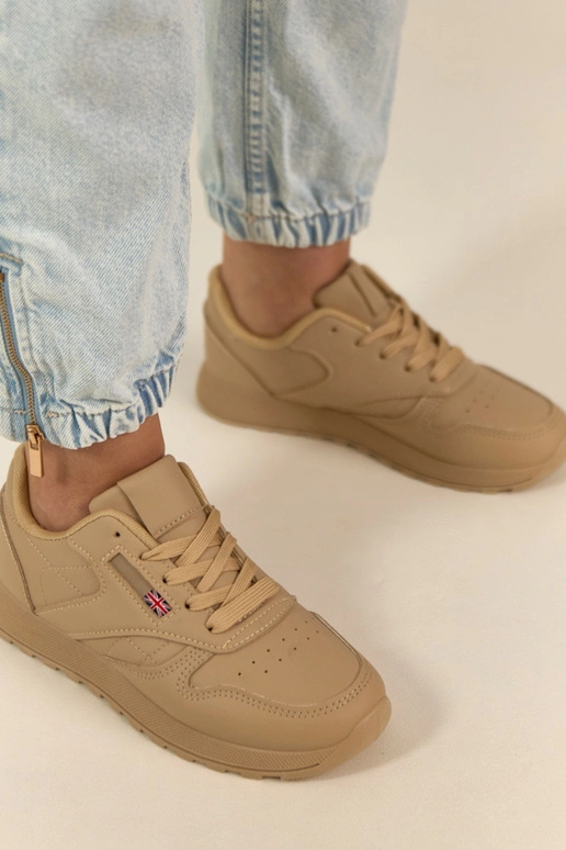 Smėlio spalvos kasdieniai sportbačiai...