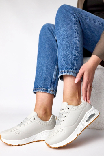 Pilki sportbačiai storu... 2