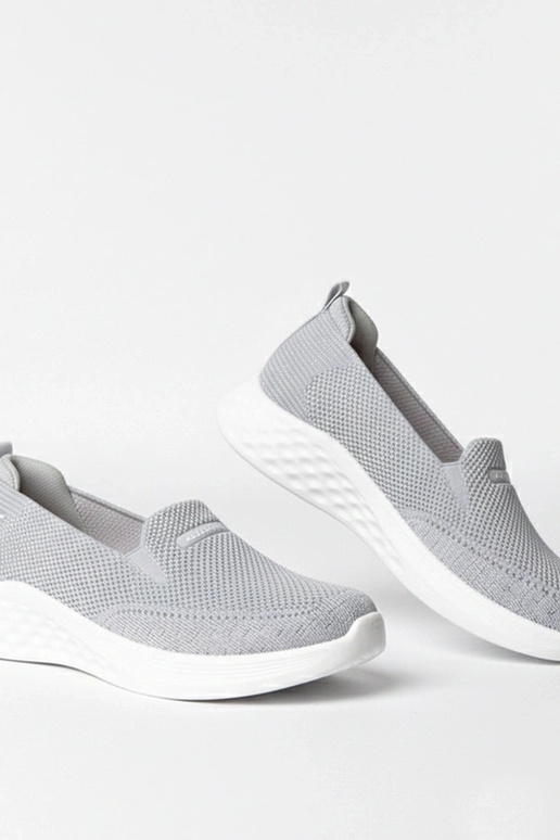 Pilki įmaunami medžiaginiai...