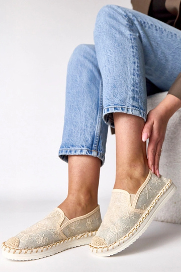 Smėlio spalvos espadrilės... 2