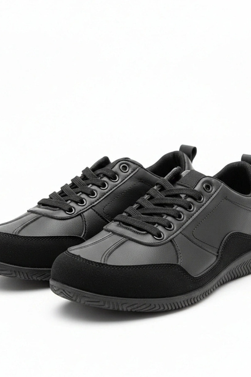 Juodi vyriški sportbačiai Leon