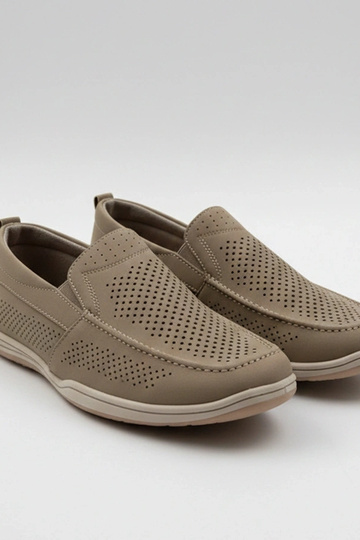 Rudi perforuoti vyriški...