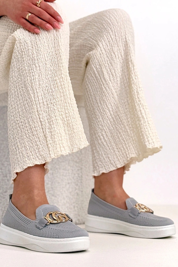 Pilki įmaunami audiniai...