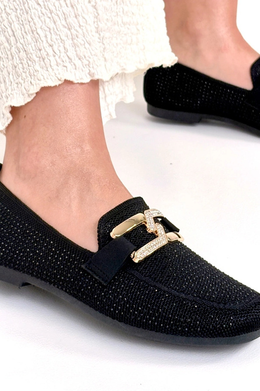 Juodi mokasinai puošti cirkoniais...