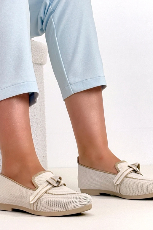 Smėlio spalvos audinės balerinukės su...