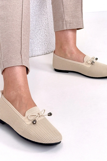 Smėlio spalvos audiniai... 2