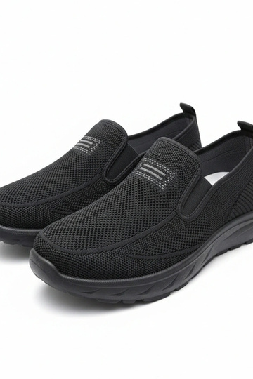 Juodi vyriški sportbačiai... 2