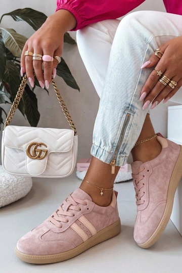 Rožiniai odiniai...