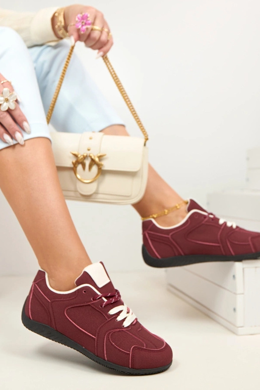 Vyno spalvos moterų sportbačiai...