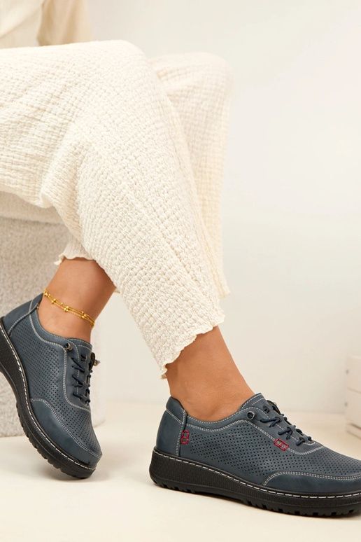 Tamsiai mėlyni ažūriniai apsiaunami...