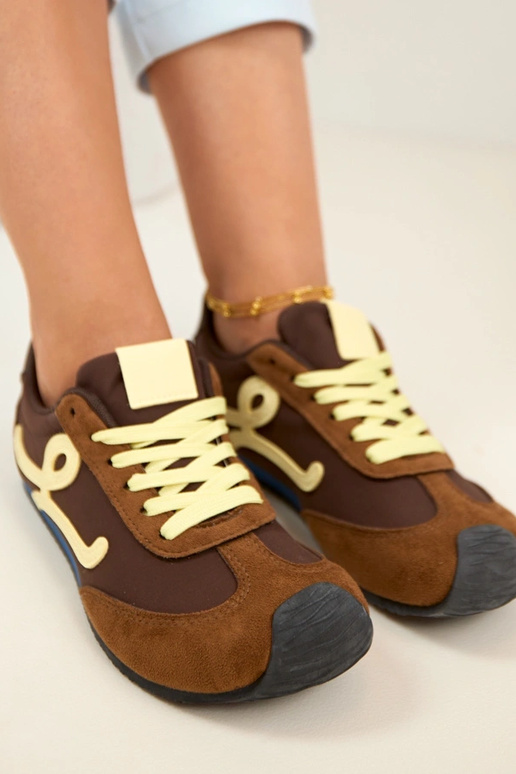 Rudi moterų barefoot sportiniai batai