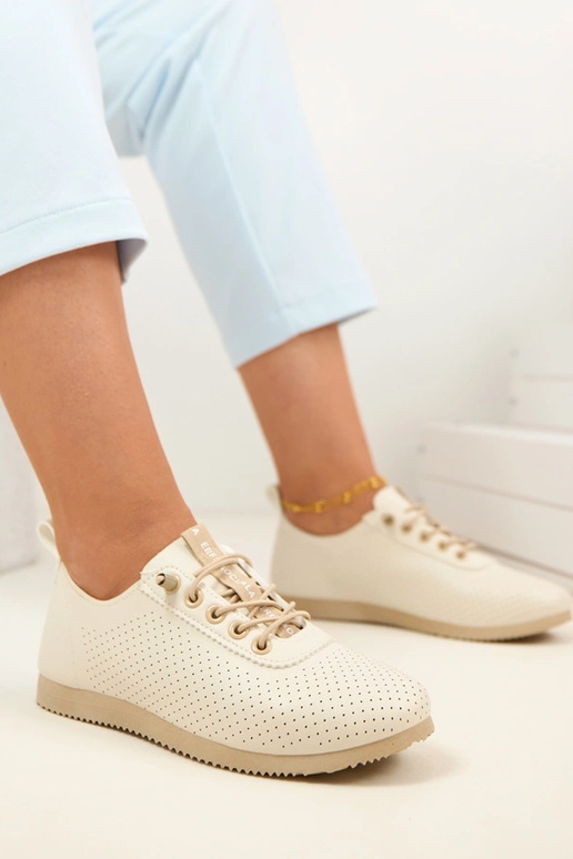 Smėlio spalvos ažūriniai lengvi...