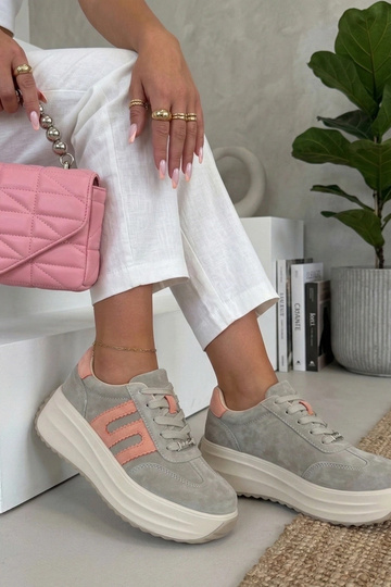 Pilki odiniai bateliai... 2