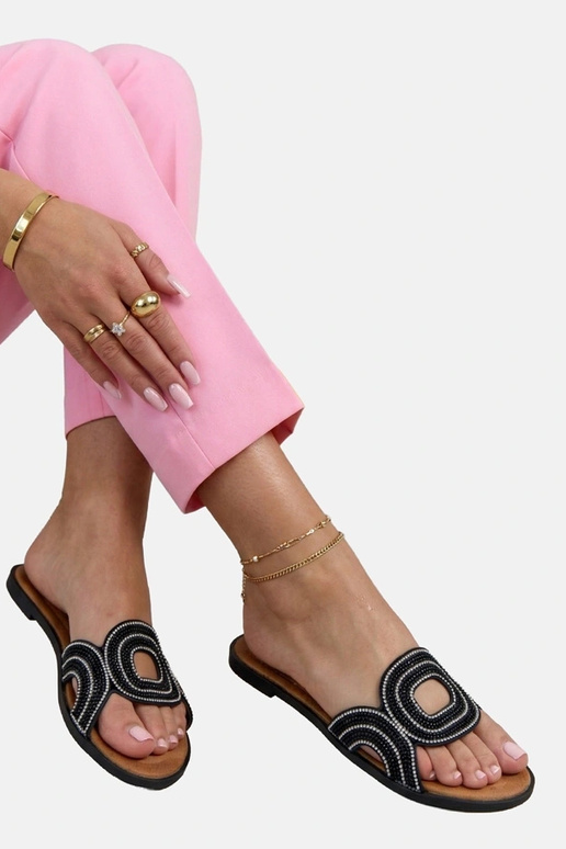 Czarne Klapki Zdobione Cyrkoniami Olivia