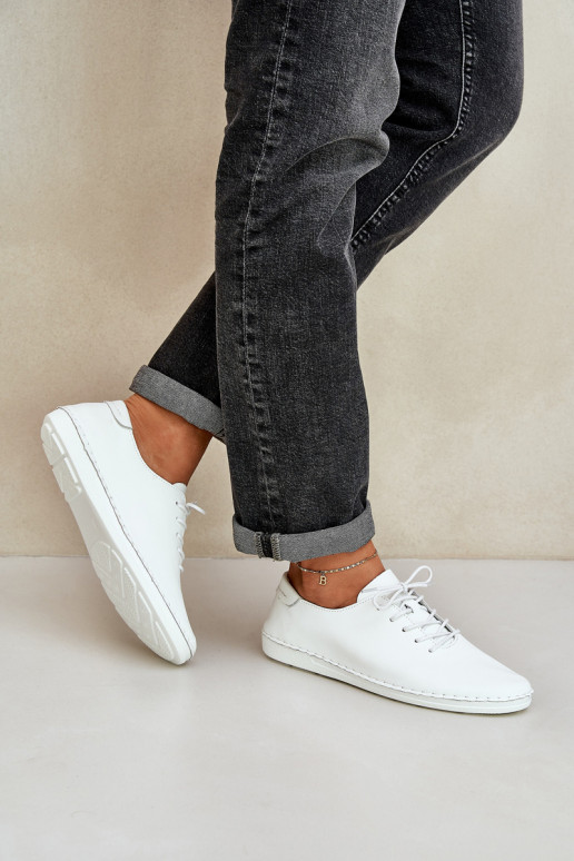 Suvarstomi bataisuĮjungtaturalnej Skóry D&A LR51-645 baltos spalvos