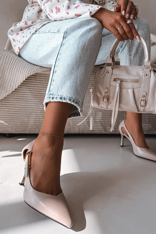 Aukštakulniai bateliai su išpjovomis ir sagtimis Vinceza 62288 pilkos spalvos