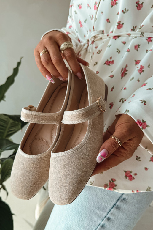 Balerinos su dirželiais I Złotą su sagtimis dramblio kaulo spalvos Kelisa