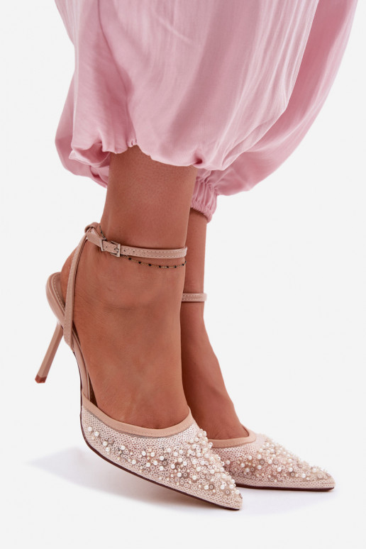 Moteriškos basutės su plonais kulniukais Dekoruotas blizgučiais I koralinės spalvosikami smėlio spalvos Nedira