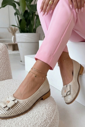 Auksinės odinės ažūrinės...