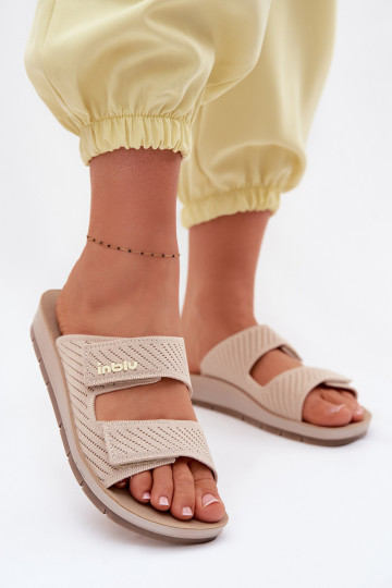 Moteriškos šlepetės INBLU AG000015 smėlio spalvos