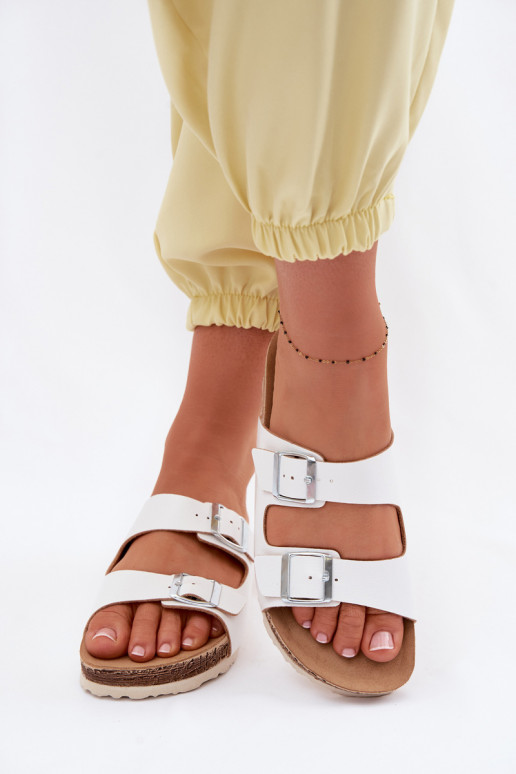 Moteriškos šlepetės su sagtimis Inblu NM000039 baltos spalvos