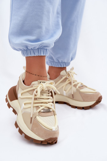Oda iš zomšos Sneakers modelio batai Moteriškas GOE TT2N4021 smėlio spalvos