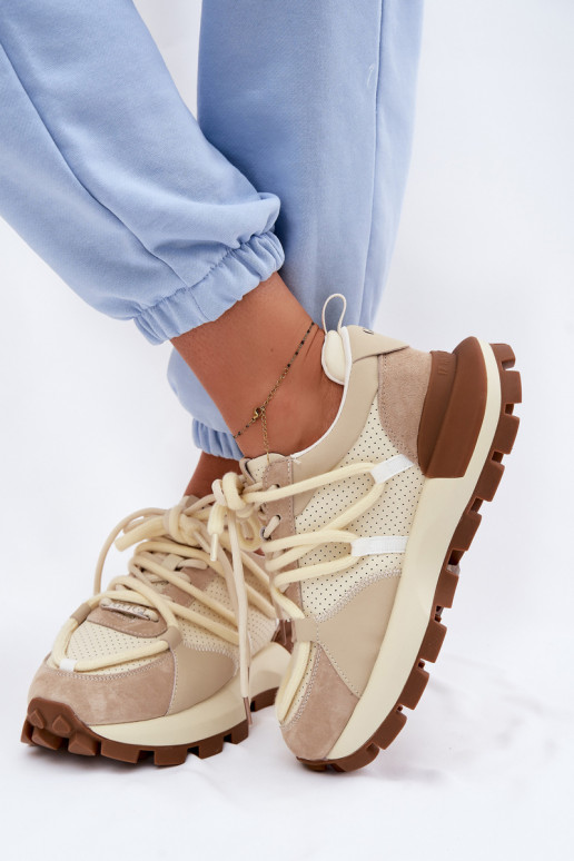 Oda iš zomšos Sneakers modelio batai Moteriškas GOE TT2N4021 smėlio spalvos