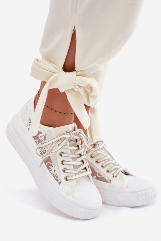 Laisvalaikio bateliai su nėriniais su platforma Lee Cooper LCIN-26-44-4480 baltos spalvos