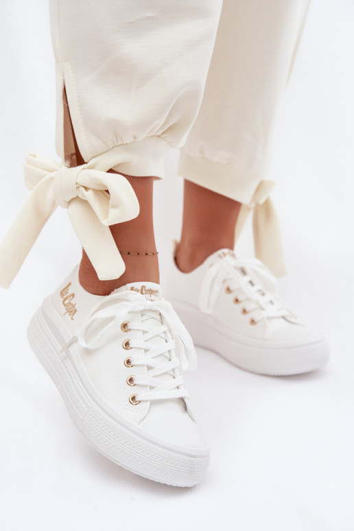 laisvalaikio batai su platforma Lee Cooper LCIN-26-44-4482 baltos spalvos