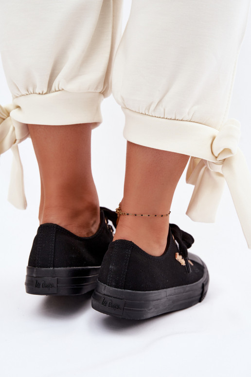 Laisvalaikio bateliai Lee Cooper LCIN-26-02-4069 juodos spalvos