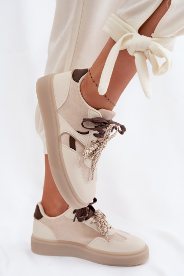 Sneakers modelio batai MoteriškassuPodĮójnymi SznuróĮkami dramblio kaulo spalvos Relisa