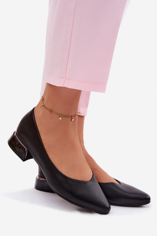 Balerinos Ant žemo kulno Vinceza 62280 juodos spalvos