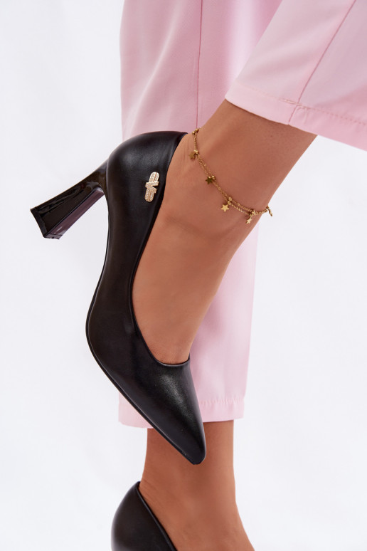 Elegantiško stiliaus Bateliai su kulniukais Vinceza 62276 juodos spalvos