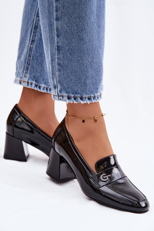 Lakuoti natūralios odos pusbačiai Moteriškas su kulniukais Vinceza 18119 juodos spalvos