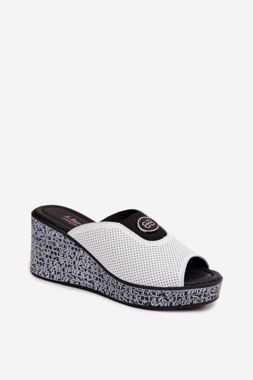 Odinės šlepetės su platforma su ornamentais S.Barski LR61-7011 baltos spalvos