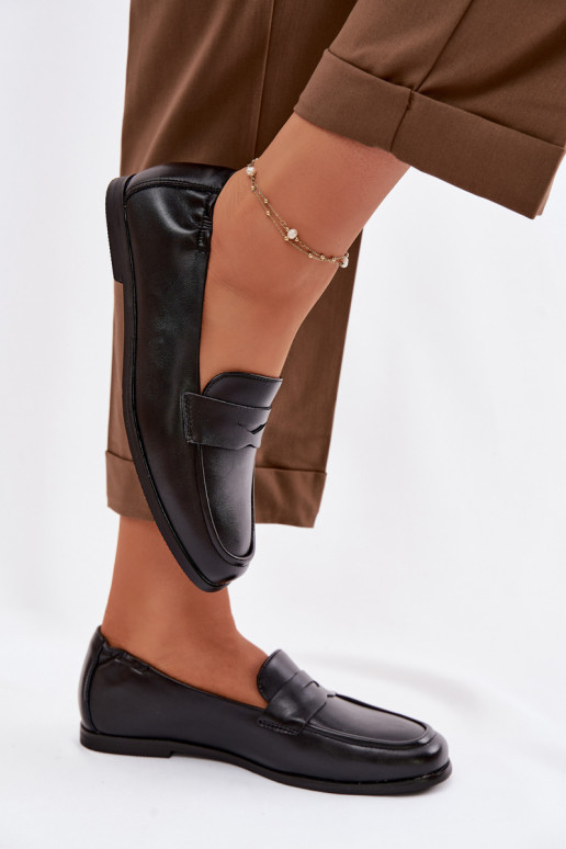 MokasinaisuĮjungtaturalnej Skóry Vinceza 18121 juodos spalvos