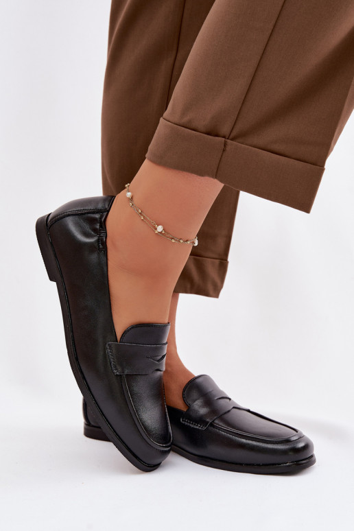 MokasinaisuĮjungtaturalnej Skóry Vinceza 18121 juodos spalvos