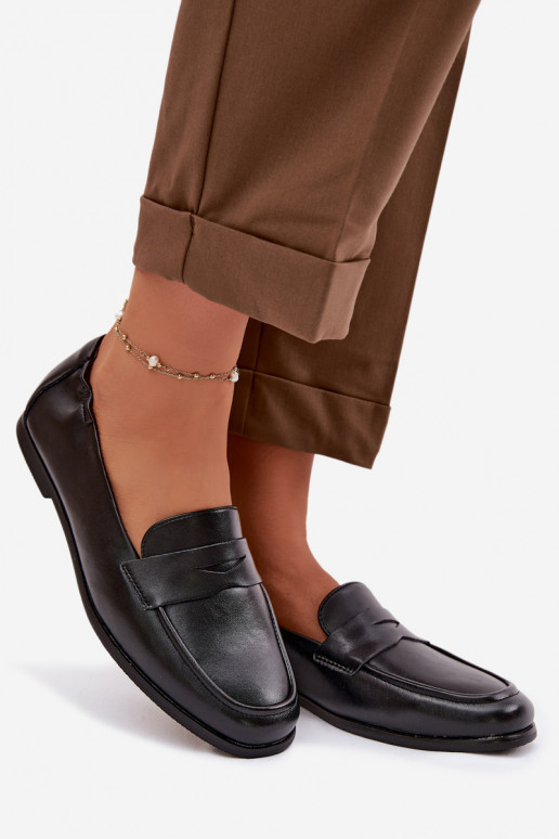 MokasinaisuĮjungtaturalnej Skóry Vinceza 18121 juodos spalvos