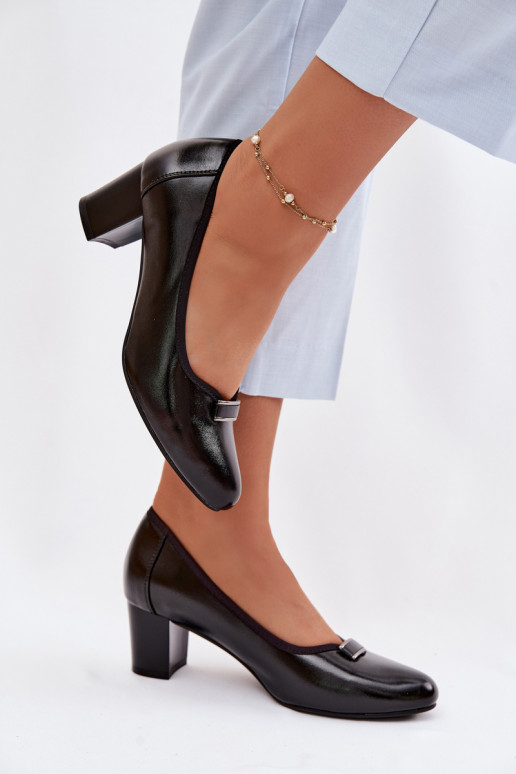 Bateliai su kulniukais Vinceza 58622 juodos spalvos