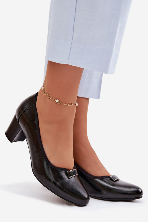 Bateliai su kulniukais Vinceza 58622 juodos spalvos