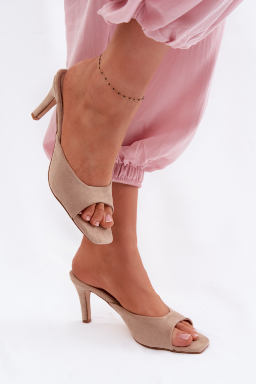 Moteriškos šlepetės Įjungta Smukłym Obcasie smėlio spalvos Revina