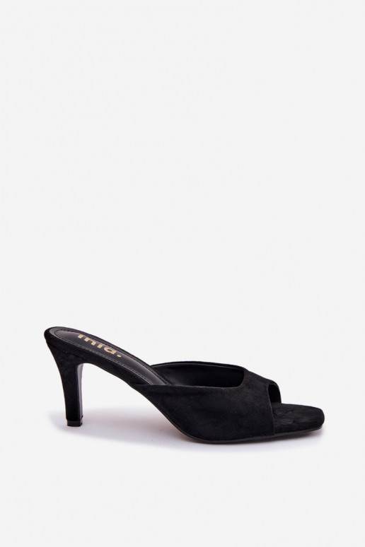 Moteriškos šlepetės Įjungta Smukłym Obcasie juodos spalvos Revina