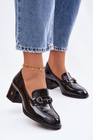 Lakuoti natūralios odos pusbačiai Moteriškas su kulniukais Vinceza 18116 juodos spalvos