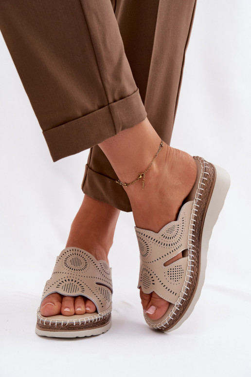 Odinės šlepetės Moteriškas su platforma S.Barski GR61-5915 smėlio spalvos