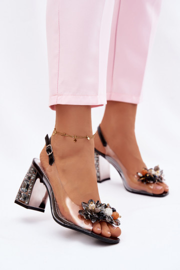 basutės Perregimi su kulniukais su spindinčiomis akutėmis Vinceza 70121 juodos spalvos